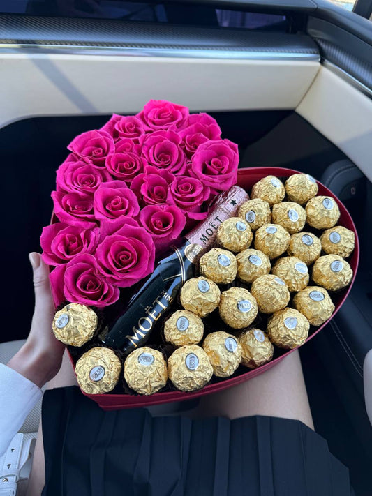 GOLDEN ROMANCE